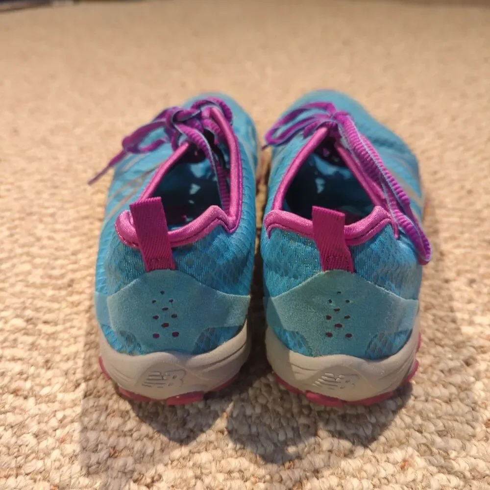 New Balance Minimus 20v2 Shoes Sneakers Womens 10 Blue Purple WT20AP2 Minimalist